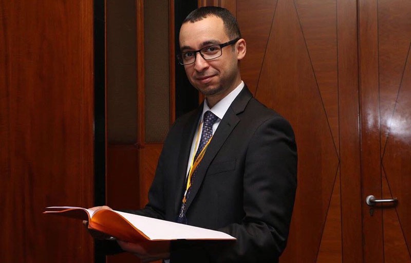 الاستشاري أحمد الجشي الاستشاري أحمد الجشي